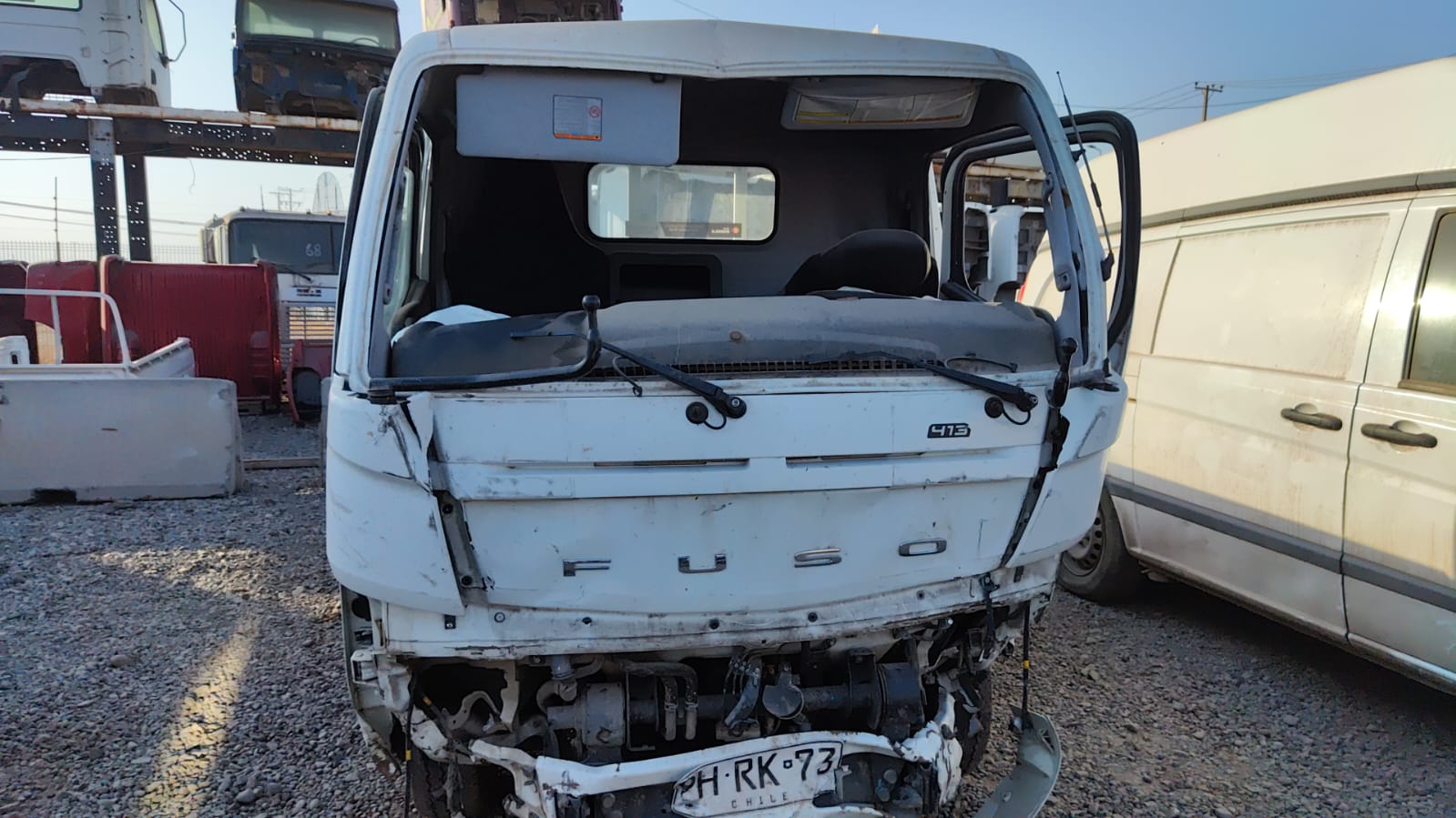 CAPOT Mitsubishi CANTER 2016 USADO